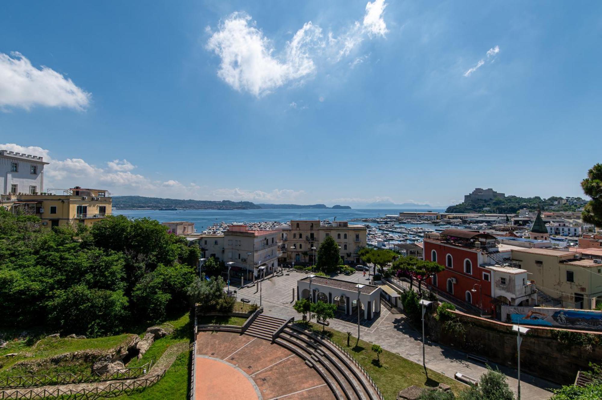 Domus Diana Bed and Breakfast Bacoli Buitenkant foto